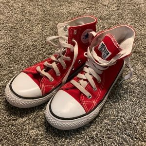 Converse High tops Red Big Kid size 2 boys and 3.5 girls